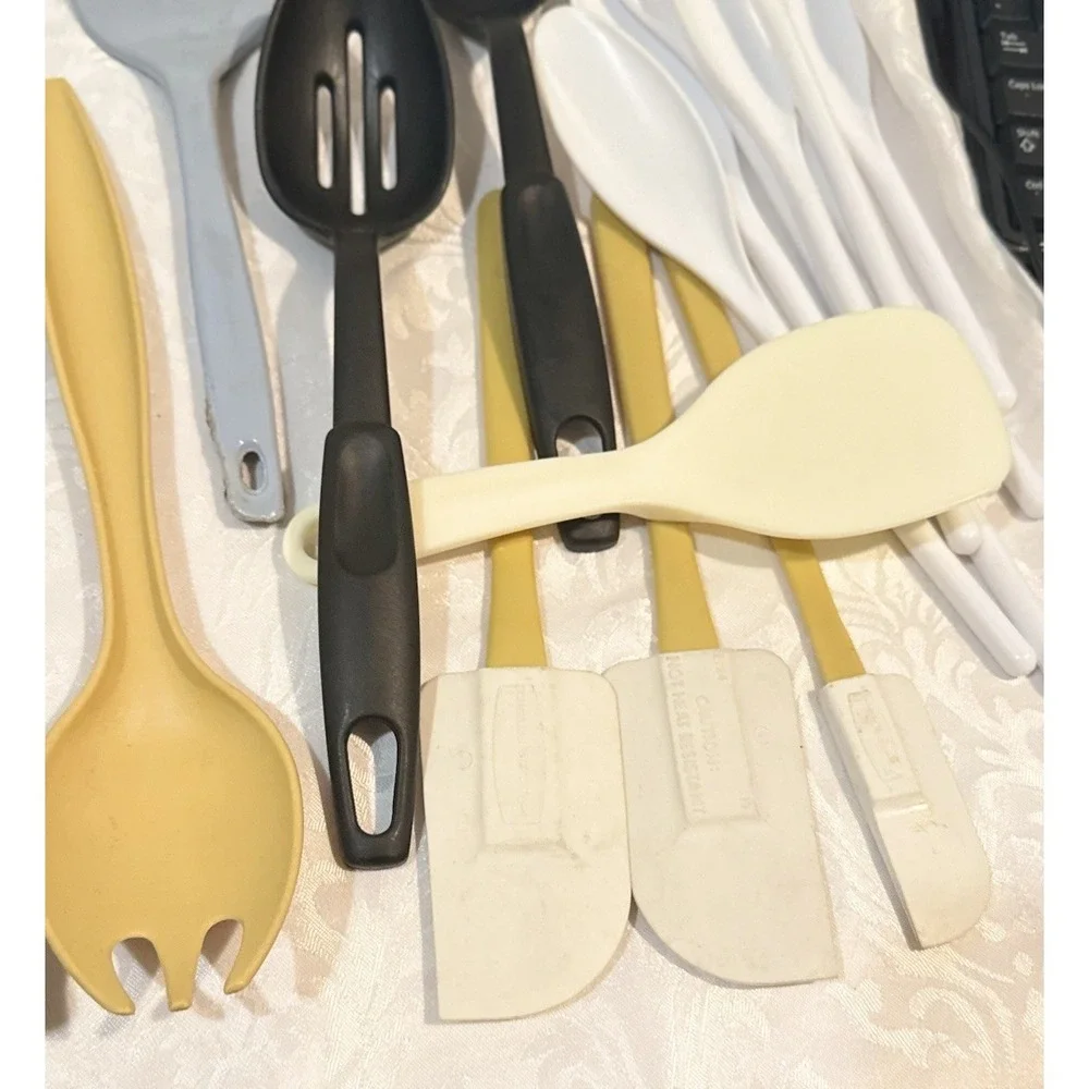 various Lit‎ If 30 vintage Serving Utensils kitchen spoons, spatulas, servers